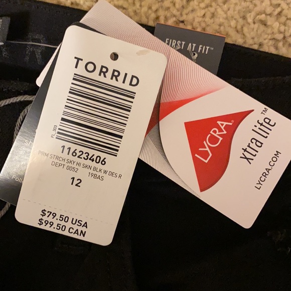 Black Torrid Sky High Skinny jean - Picture 7 of 10